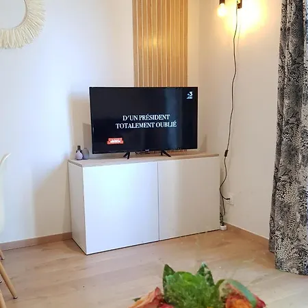 Apartment Des Flandaines *